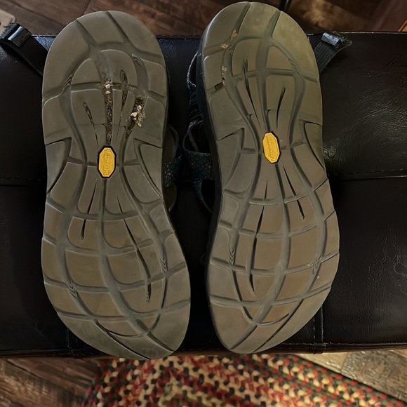 Chacos - Picture 2 of 3